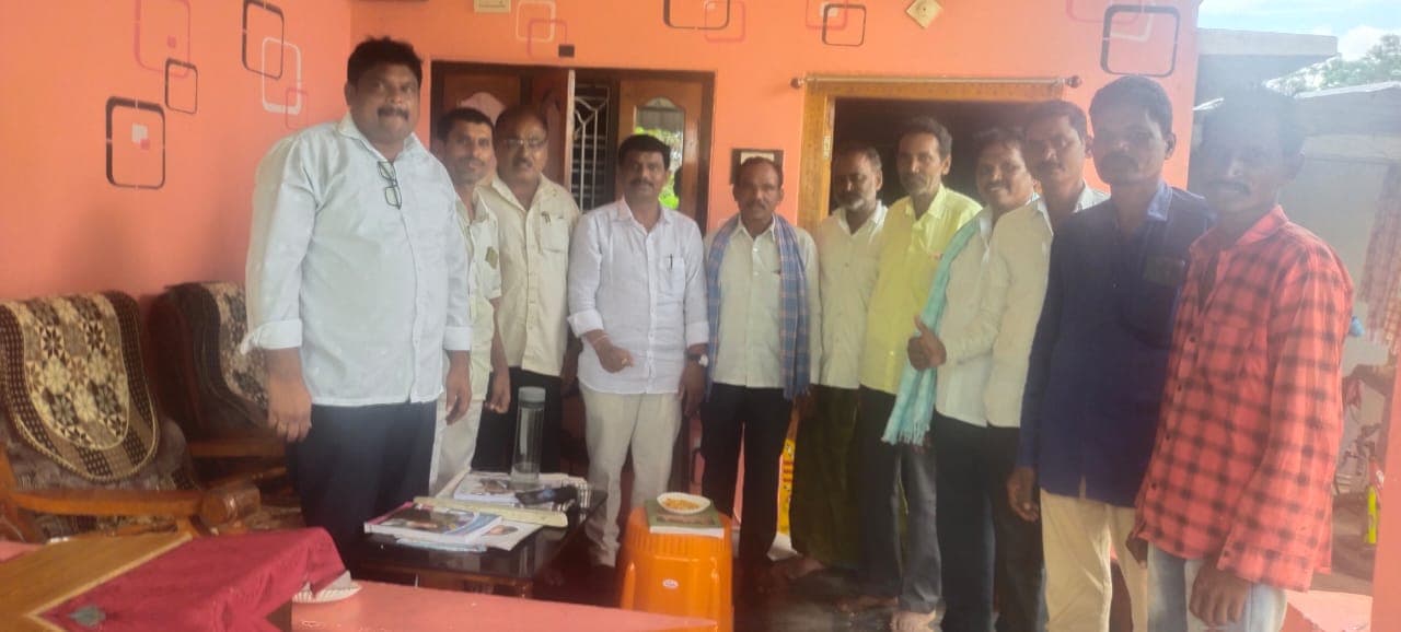 మండలంలో తెలుగుదేశం పార్టీ ముఖ్య కార్యకర్తల సమావేశం