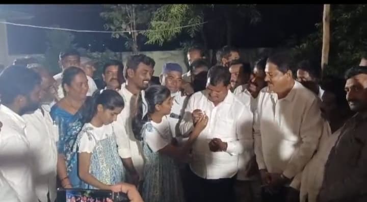 పుట్టినరోజు కార్యక్రమానికి హాజరైన అశ్వారావుపేట నియోజకవర్గ ఎమ్మెల్యే