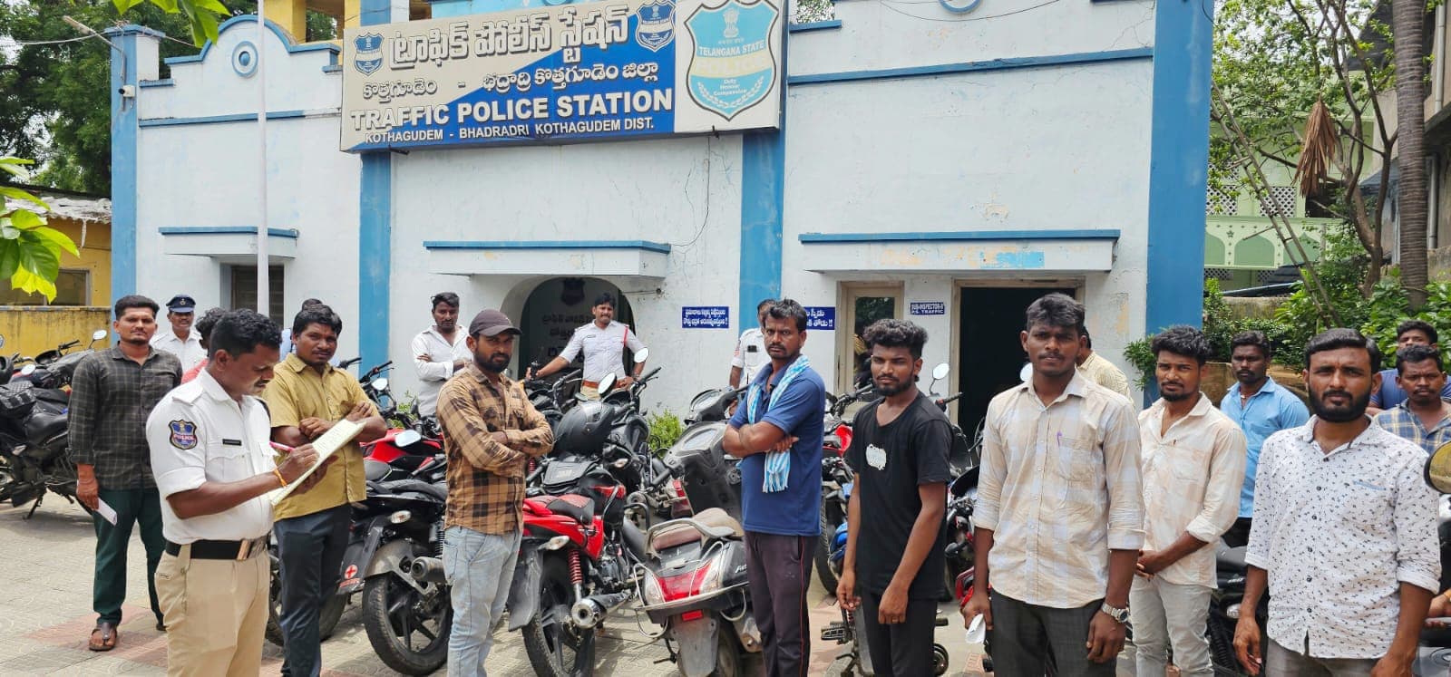 నంబర్ ప్లేట్ లేకుండా వాహనాలు నడిపితే క్రిమినల్ కేసులు