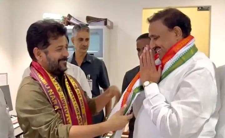 బీఆర్ఎస్ పార్టీకి దెబ్బ మీద దెబ్బ