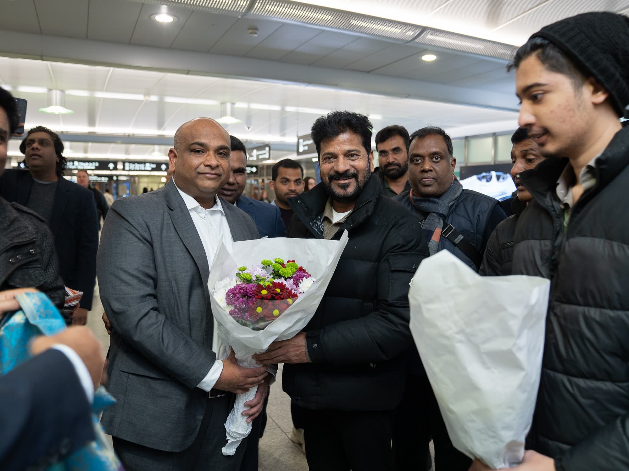 పెట్టుబడులే లక్ష్యంగా దావోస్కు సీఎం రేవంత్ టీమ్..!