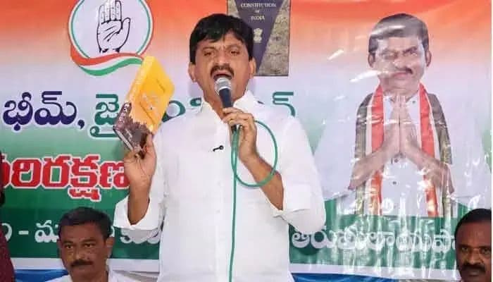 రాజ్యాంగ పరిరక్షణ ధ్యేయంగా మనమంతా కలిసి పని చేయాలి