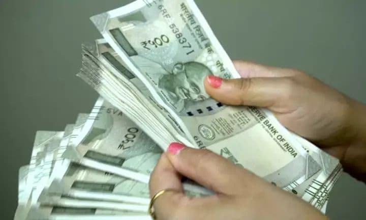 ఈ నెల 18 లోపు ఖాతాల్లోకి డబ్బులు
