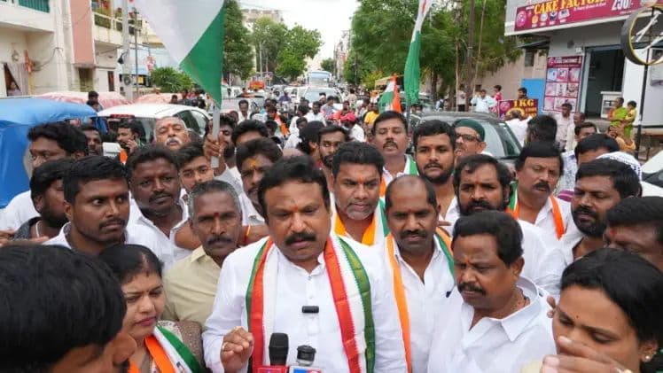హైదరాబాద్లో కాంగ్రెస్ ఎమ్మెల్యే శ్రీగణేష్ పై దాడికి యత్నం