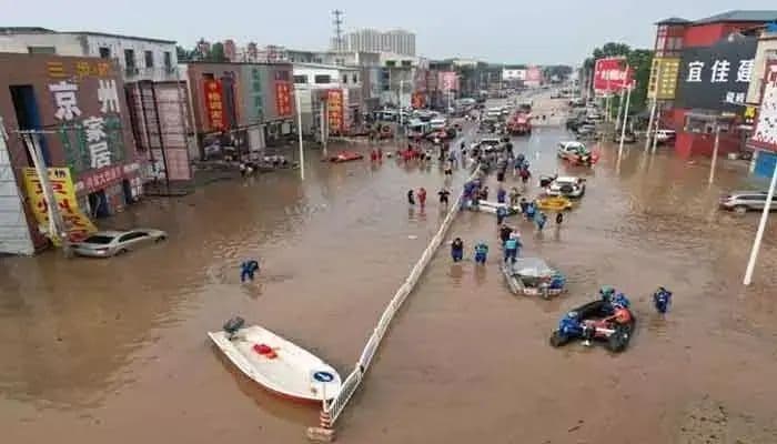 భారీ వరదలు.. 34 మంది మృతి