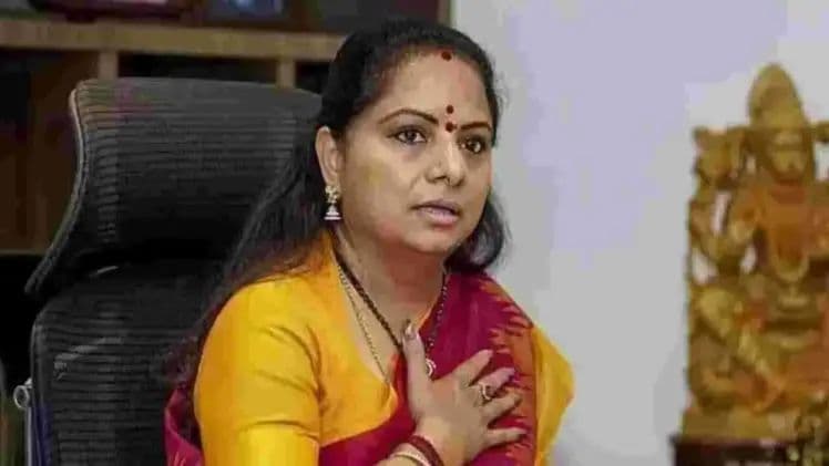 ఎమ్మెల్సీ కవిత సంచలన వ్యాఖ్యలు