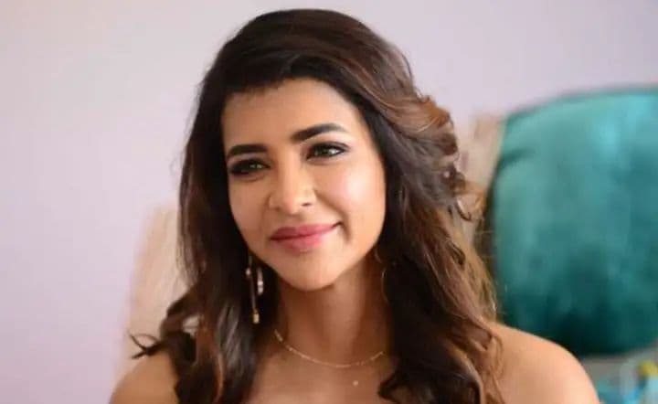 ఈడీ విచారణకు మంచు లక్ష్మీ